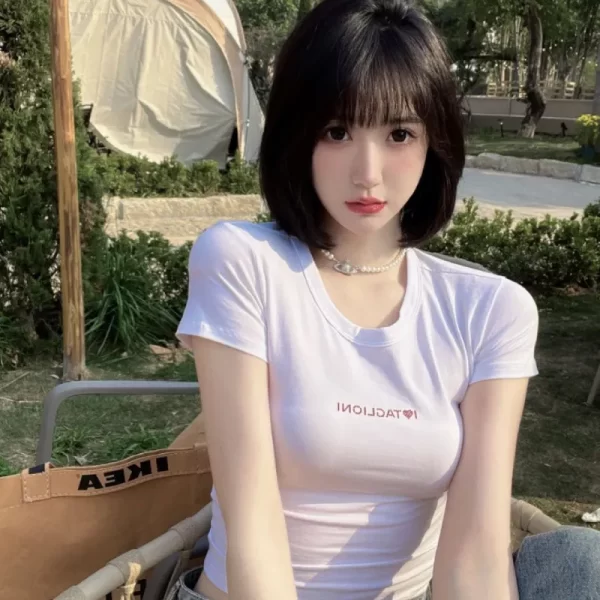 厦门高端外围女李雨晴